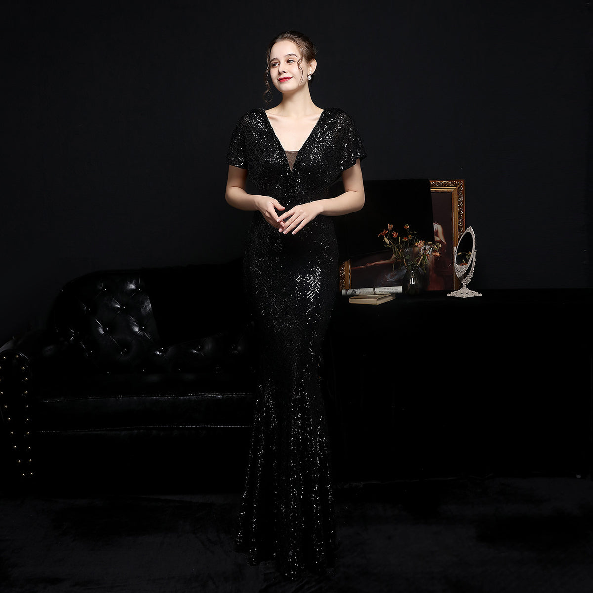 Elegant Women's V-neck Sequin Fishtail Banquet Dress Elegance Lifestyle