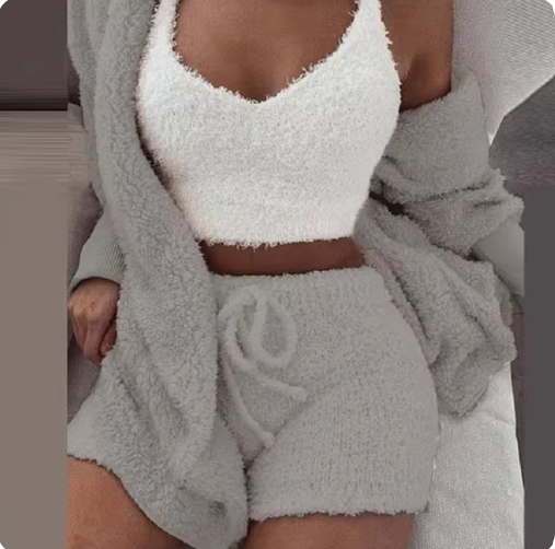 Elegant Relax 3-Piece Lounge Outfit Elegance Lifestyle