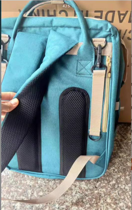 Large-Capacity Mommy Bag Elegance Lifestyle